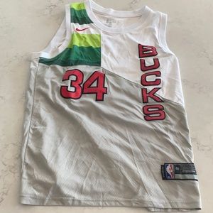 Giannis Antetokounmpo Milwaukee Bucks Jersey